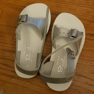 salt water sandal by Hoy Sun San Surfer Silver